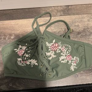 Swimming suit top. Worn once. I just don’t wear it.